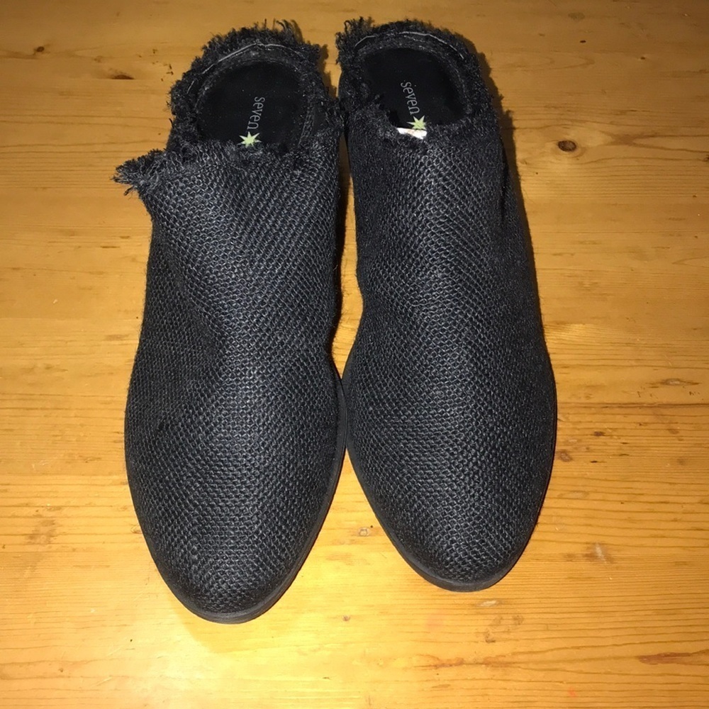 Seven Dials University Black Shoes 10 NWT